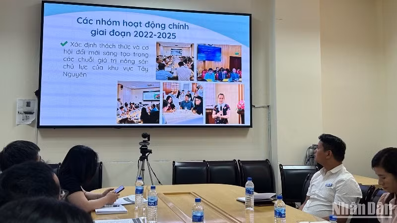 Diễn đàn nhằm thúc đẩy đổi mới sáng tạo để hỗ trợ sự phát triển bền vững và cân bằng của ngành nông nghiệp và chế biến nông sản tại 5 tỉnh Tây nguyên là Đắk Lắk, Đắk Nông, Gia Lai, Kon Tum và Lâm Đồng. (Ảnh: HẢI YẾN)