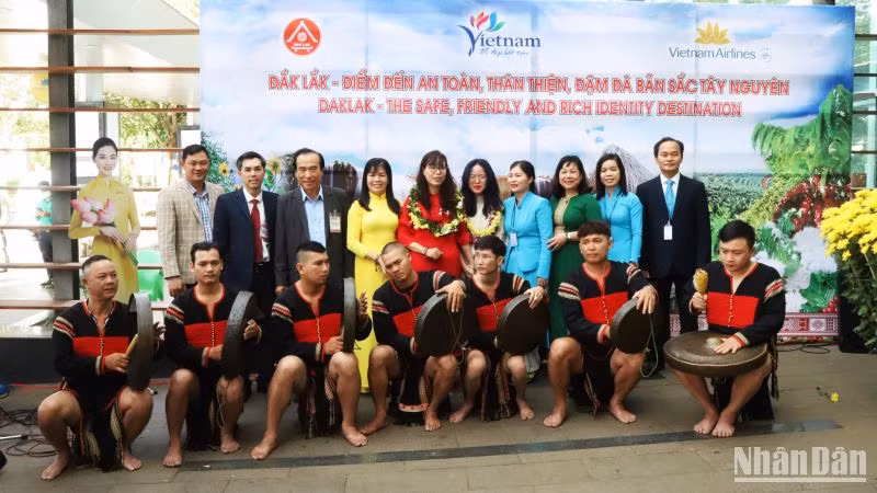 Đắk Lắk xây dựng là tỉnh trở thành một điểm đến an toàn, thân thiện, đậm đà bản sắc Tây Nguyên.