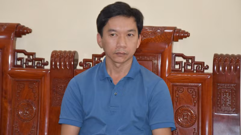 Đối tượng Trần Văn Châu, Giám đốc Công ty Luật trách nhiệm hữu hạn Pháp Việt. (Ảnh: Trọng Tín) Đối tượng Trần Văn Châu, Giám đốc Công ty Luật trách nhiệm hữu hạn Pháp Việt. (Ảnh: Trọng Tín)