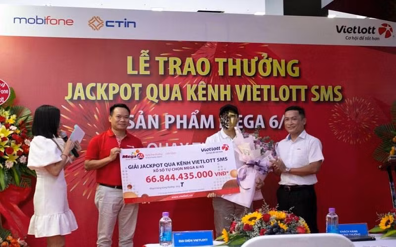 Thuê bao Mobifone đến từ Bình Định trúng Jackpot hơn 66,8 tỷ đồng qua Vietlott sms