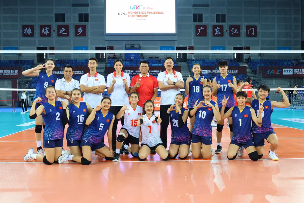 Đội tuyển Bóng chuyền U20 nữ Việt Nam làm nên kỳ tích lịch sử. (Ảnh: AVC)