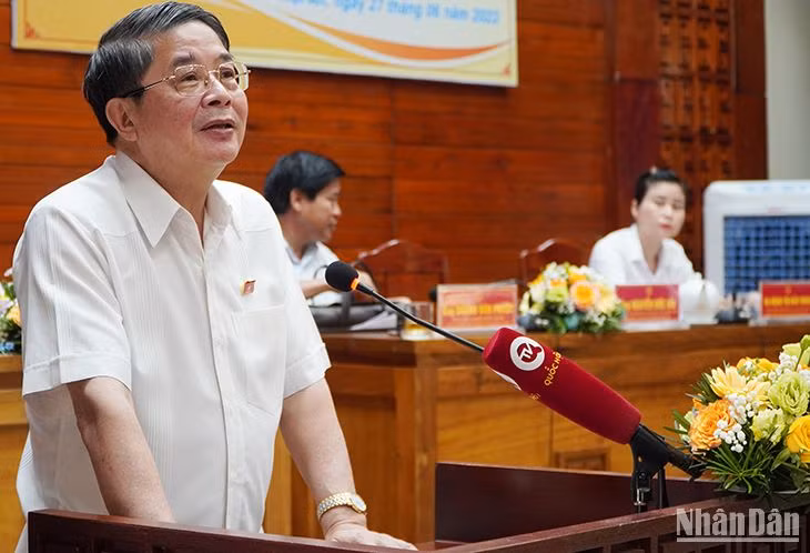 Phó Chủ tịch Quốc hội Nguyễn Đức Hải phát biểu tại buổi tiếp xúc cử tri. Phó Chủ tịch Quốc hội Nguyễn Đức Hải phát biểu tại buổi tiếp xúc cử tri.