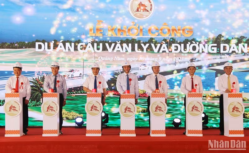 Ấn nút khởi công xây dựng cầu Văn Ly và đường dẫn .
