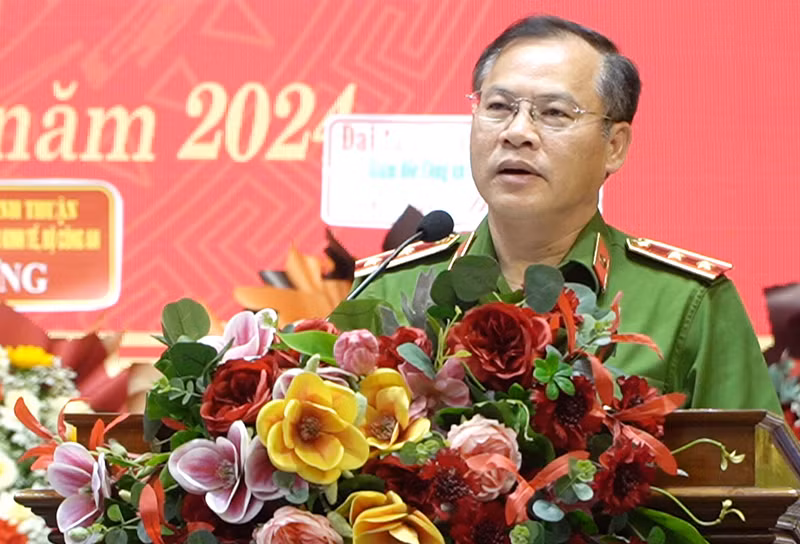 Thứ trưởng Nguyễn Văn Long phát biểu tại buổi lễ.