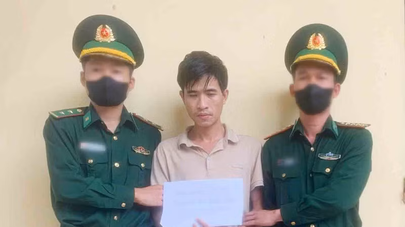 Đồn Biên phòng cửa khẩu cảng Kỳ Hà bắt giữ Lê Tư.