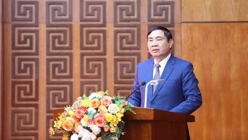 Đồng chí Trần Quốc Cường, Ủy viên Trung ương Đảng, Bí thư Tỉnh ủy Điện Biên phát biểu tại Hội nghị công bố các quyết định cho cán bộ nghỉ hưu trước tuổi do Tỉnh ủy Điện Biên tổ chức vào chiều 12/2/2025. Đồng chí Trần Quốc Cường, Ủy viên Trung ương Đảng, Bí thư Tỉnh ủy Điện Biên phát biểu tại Hội nghị công bố các quyết định cho cán bộ nghỉ hưu trước tuổi do Tỉnh ủy Điện Biên tổ chức vào chiều 12/2/2025.