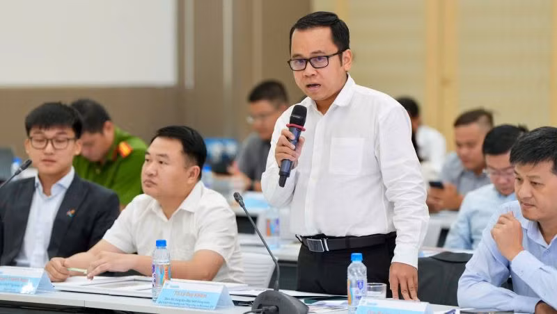 Đại biểu chia sẻ về trách nhiệm xã hội của doanh nghiệp thúc đẩy phát triển phát triển bền vững.