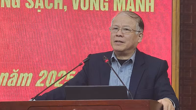 Báo cáo viên giới thiệu chuyên đề học tập và làm theo tư tưởng, đạo đức, phong cách Hồ Chí Minh năm 2025.