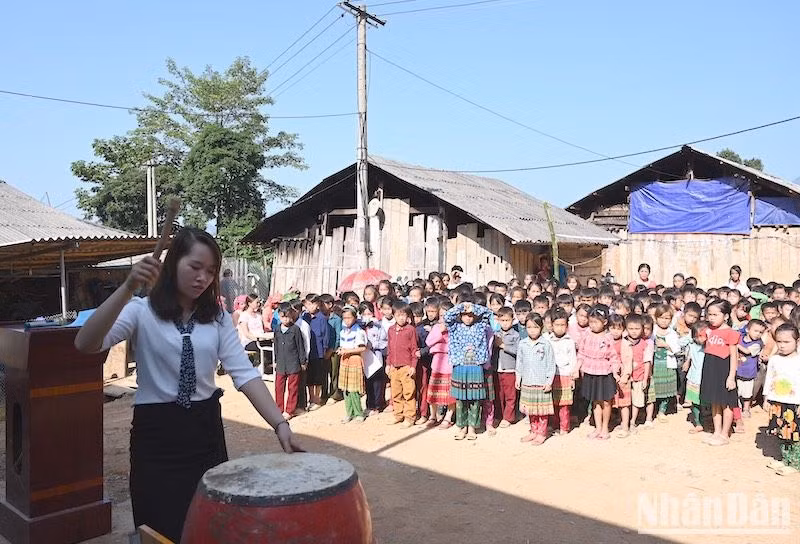 Học trò tại một điểm trường vùng cao của tỉnh Cao Bằng (Ảnh: DUY LINH)