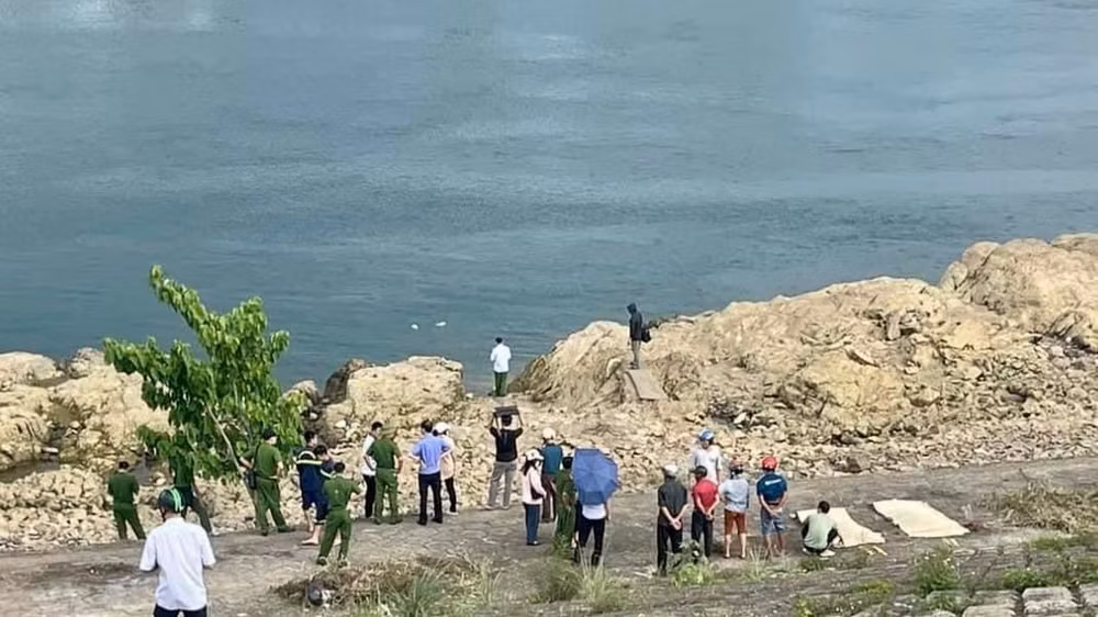 Khu vực hạ lưu sông Đà - nơi hai bé gái đuối nước thương tâm.