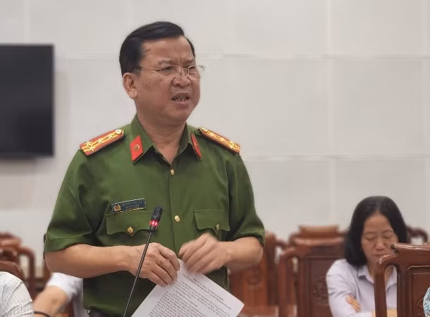 Đại tá Nguyễn Văn Lộc thông tin.