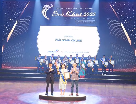 Giải ngân online đã được xướng tên tại Giải thưởng Sao Khuê 2025. Giải ngân online đã được xướng tên tại Giải thưởng Sao Khuê 2025.