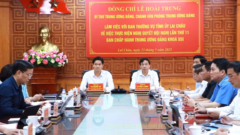 Đại biểu tỉnh Lai Châu tại buổi làm việc.