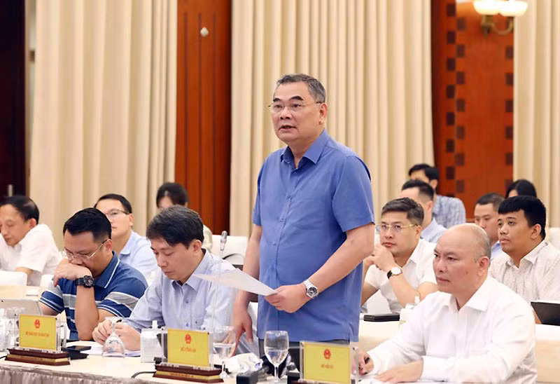 Trung tướng Tô Ân Xô phát biểu tại buổi họp báo Chính phủ thường kỳ. Trung tướng Tô Ân Xô phát biểu tại buổi họp báo Chính phủ thường kỳ.