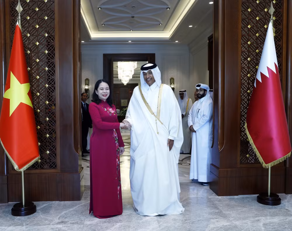Phó Chủ tịch nước Võ Thị Ánh Xuân với Chủ tịch Quốc hội Qatar Hassan bin Abdullah Al-Ghanim. (Ảnh: TTXVN)
