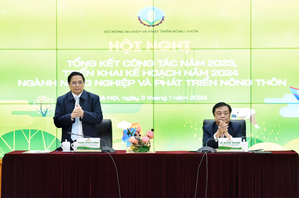 Thủ tướng Phạm Minh Chính dự hội nghị tổng kết năm 2023, triển khai nhiệm vụ năm 2024 của ngành Nông nghiệp và Phát triển nông thôn do Bộ Nông nghiệp và Phát triển nông thôn tổ chức. Thủ tướng Phạm Minh Chính dự hội nghị tổng kết năm 2023, triển khai nhiệm vụ năm 2024 của ngành Nông nghiệp và Phát triển nông thôn do Bộ Nông nghiệp và Phát triển nông thôn tổ chức.