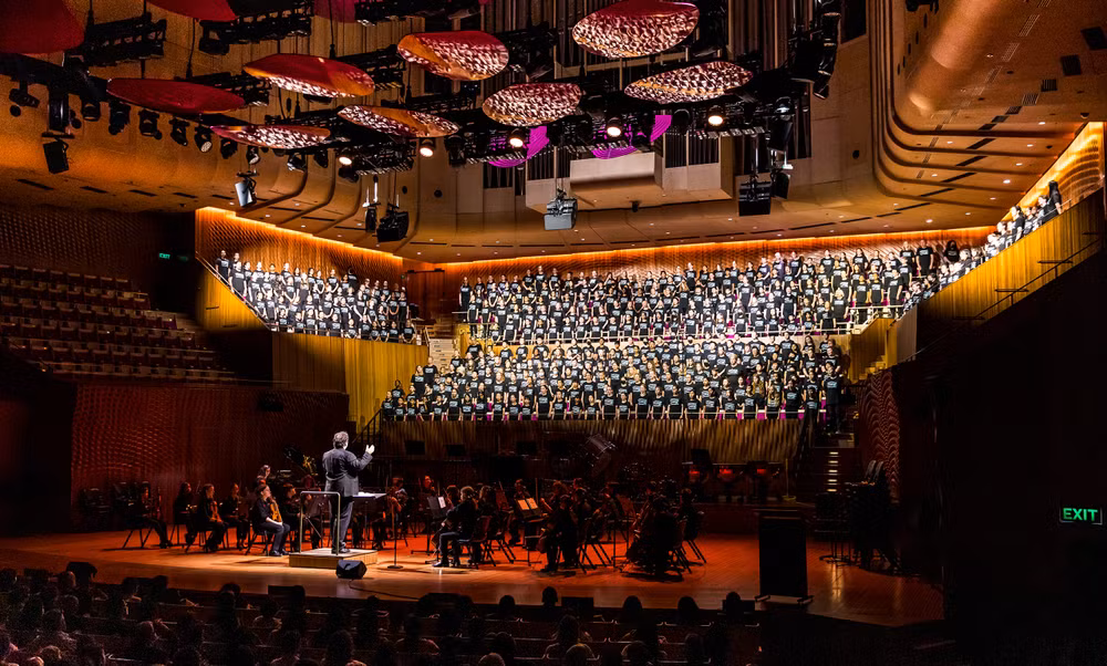 Một buổi biểu diễn hợp xướng tại nhà hát. (Sydney Opera House) Một buổi biểu diễn hợp xướng tại nhà hát. (Sydney Opera House)