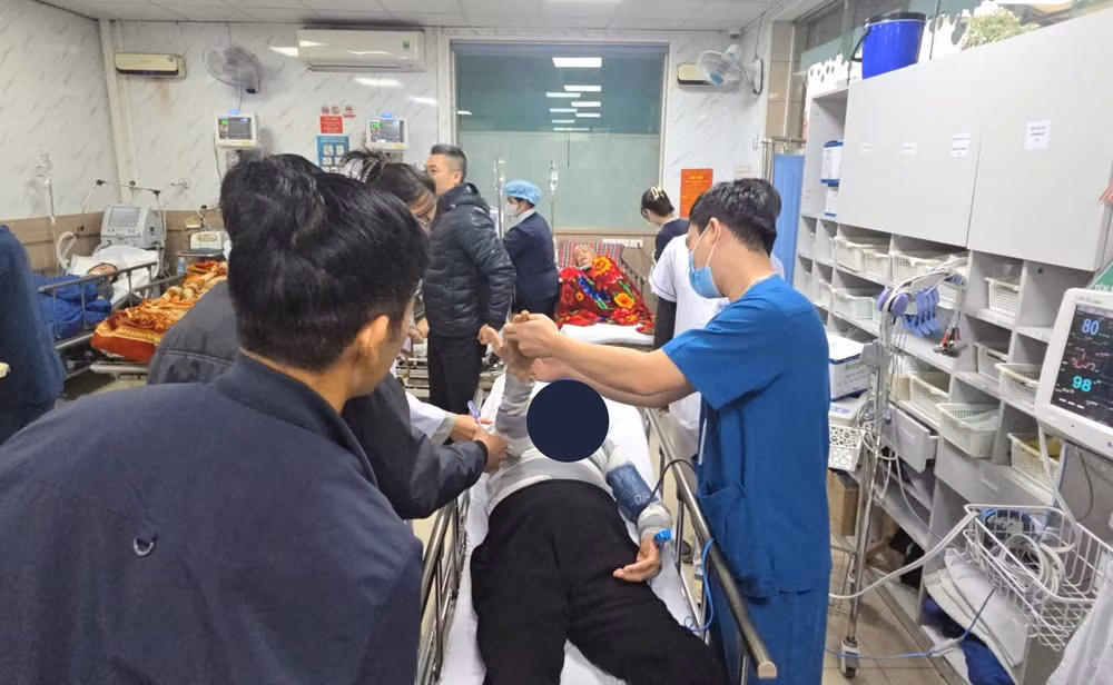 Trong thời gian gần đây, số lượng bệnh nhân đến viện trong khoảng “giờ vàng” đã tăng lên khoảng 30-40% so với trước kia. Trong thời gian gần đây, số lượng bệnh nhân đến viện trong khoảng “giờ vàng” đã tăng lên khoảng 30-40% so với trước kia.
