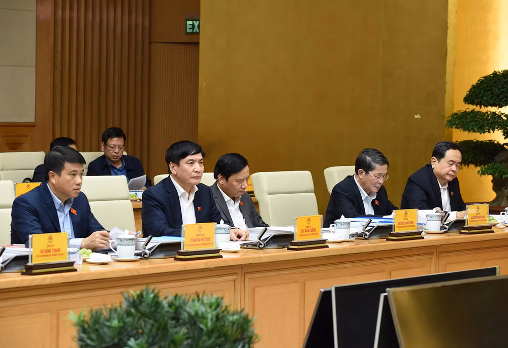Các đại biểu tham dự hội nghị. Các đại biểu tham dự hội nghị.