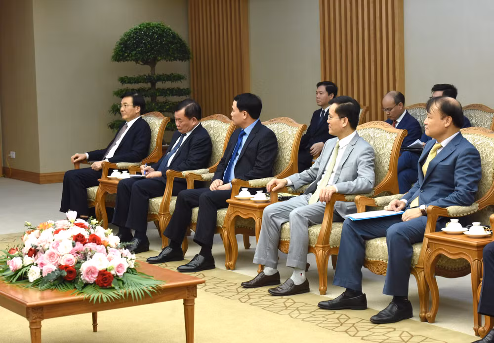Đại diện lãnh đạo các bộ, ban, ngành của Chính phủ Việt Nam tham dự buổi tiếp.