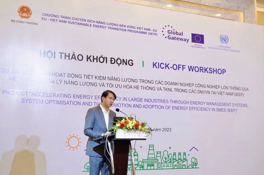 Ông Phương Hoàng Kim - Giám đốc Ban quản lý Dự án, Vụ trưởng Vụ Tiết kiệm năng lượng và phát triển bền vững, Bộ Công thương phát biểu.