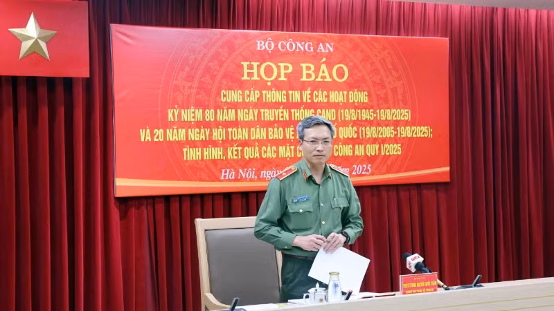 Chánh Văn phòng Bộ Công an, Thiếu tướng Nguyễn Quốc Toản tại họp báo quý I/2025.