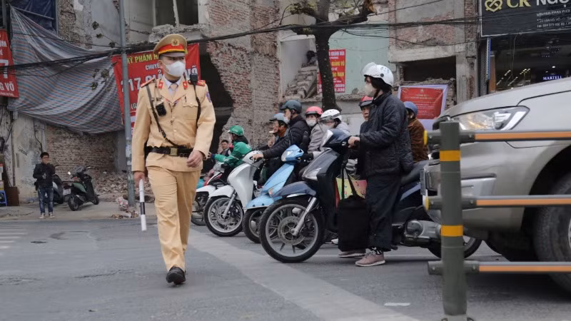 Người dân đã an tâm hơn khi tham gia giao thông.