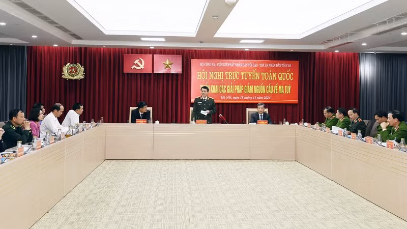 Toàn cảnh Hội nghị. Toàn cảnh Hội nghị.