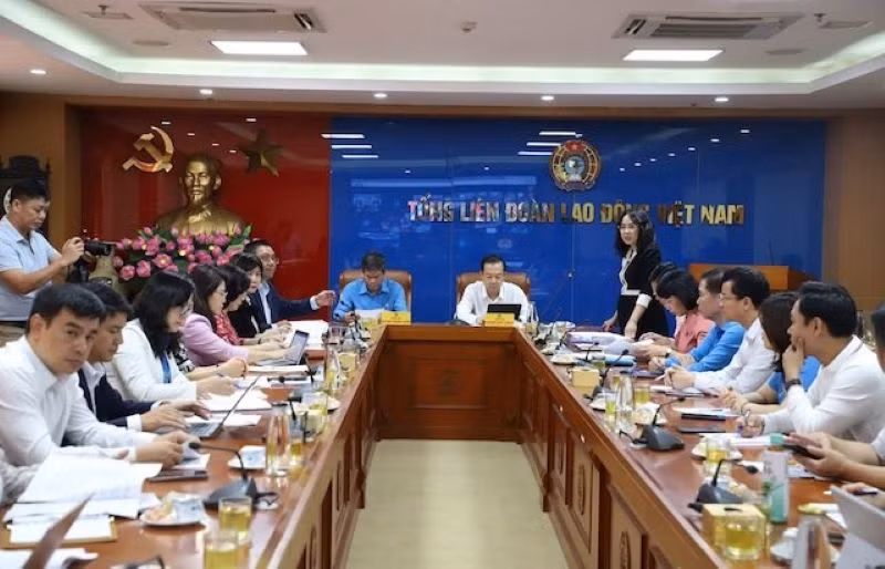 Quang cảnh buổi tọa đàm.