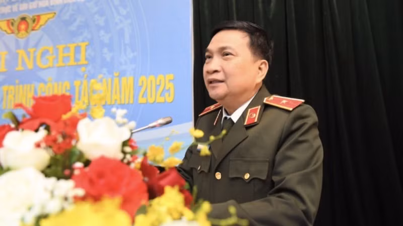 Thiếu tướng Nguyễn Sỹ Quang phát biểu tại hội nghị. Thiếu tướng Nguyễn Sỹ Quang phát biểu tại hội nghị.