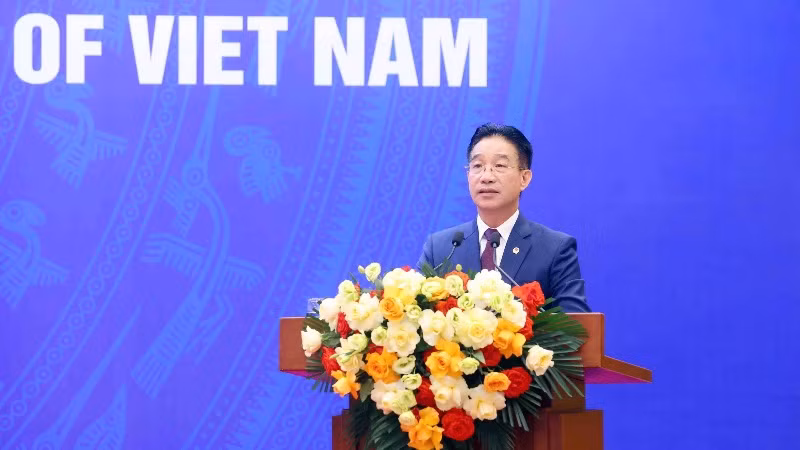 Phó Chủ nhiệm Văn phòng Chủ tịch nước Phạm Thanh Hà công bố Quyết định đặc xá năm 2025.