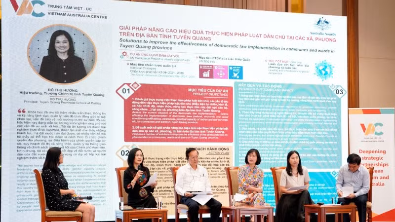 Khóa học thứ 3 “Chứng chỉ lãnh đạo chiến lược về các vấn đề khu vực công và quốc tế”.
