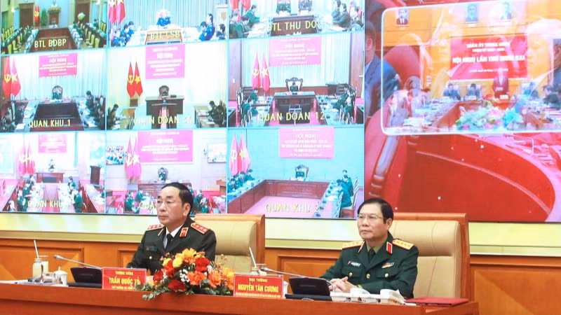 Đại tướng Nguyễn Tân Cương và Thượng tướng Trần Quốc Tỏ đồng chủ trì Hội nghị.