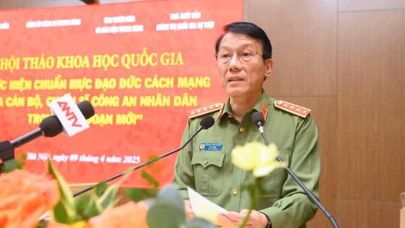 Bộ trưởng Công an Lương Tam Quang kết luận hội thảo.