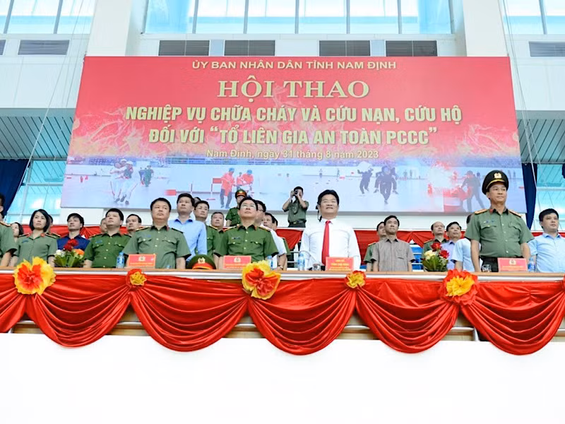 Hội thao toàn tỉnh đầu tiên trong cả nước về cứu hộ, cứu nạn và phòng cháy, chữa cháy.