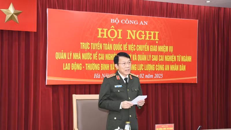 Bộ trưởng Công an Lương Tam Quang phát biểu chỉ đạo. Bộ trưởng Công an Lương Tam Quang phát biểu chỉ đạo.