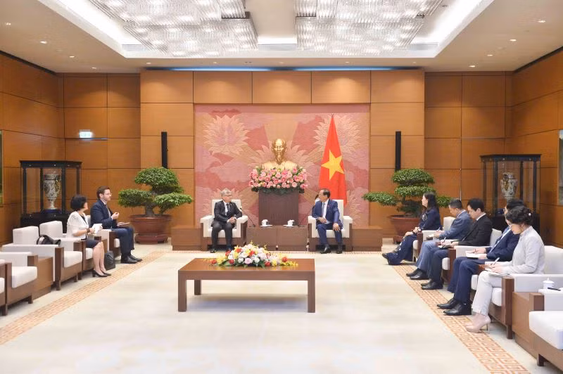 Quang cảnh buổi tiếp.
