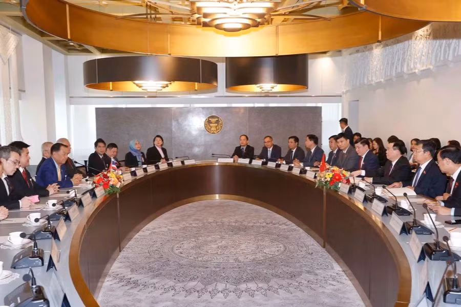Quang cảnh hội đàm. (Ảnh: TTXVN) Quang cảnh hội đàm. (Ảnh: TTXVN)