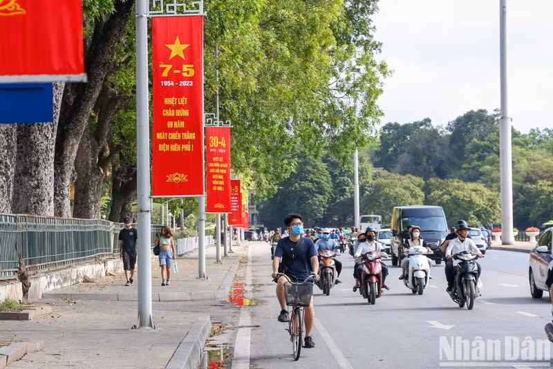 Khu vực Hà Nội không mưa, trưa chiều trời nắng. (Ảnh minh họa)