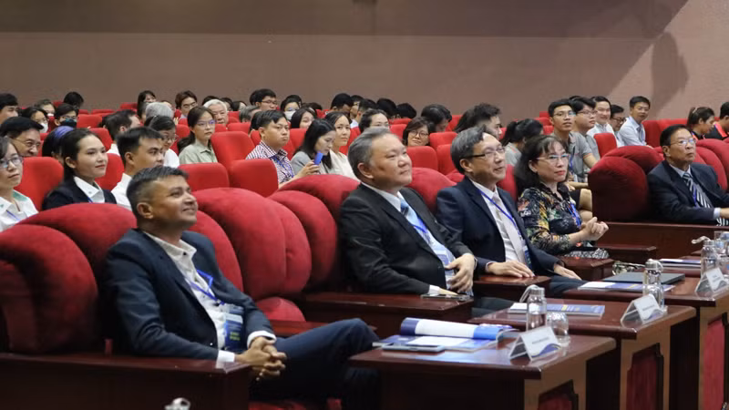 Các đại biểu tham dự Hội nghị khoa học công nghệ Khoa Y lần 4 năm 2023. Các đại biểu tham dự Hội nghị khoa học công nghệ Khoa Y lần 4 năm 2023.