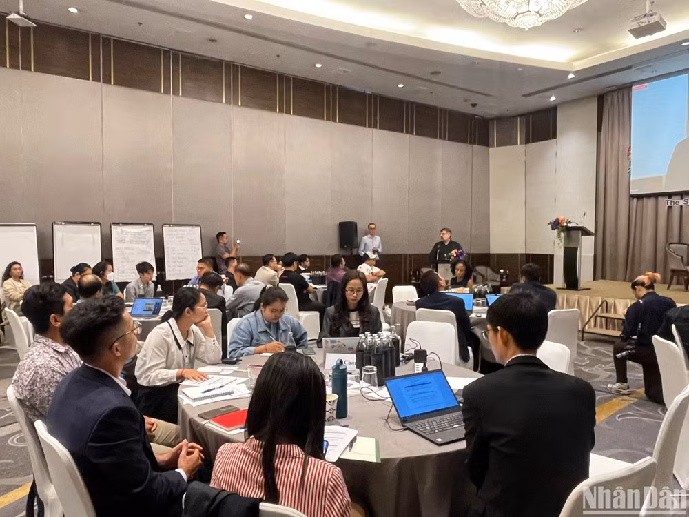 Đại diện các nước tham gia hội thảo. Đại diện các nước tham gia hội thảo.
