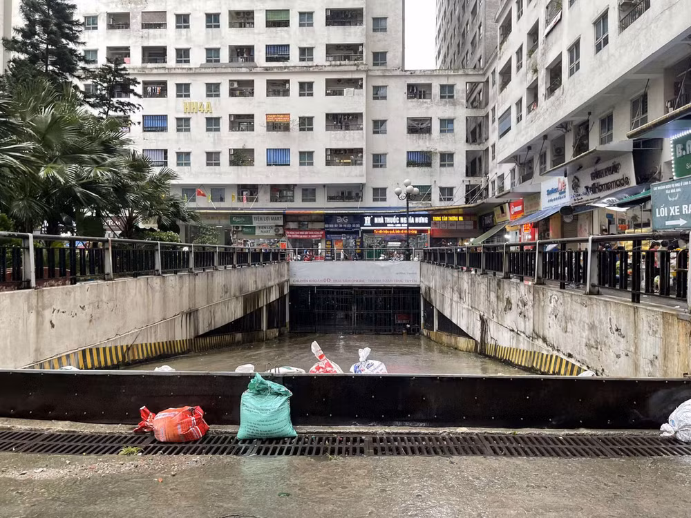 [Live] Bão số 3 di chuyển về phía Tây Bắc Bộ và suy yếu thành áp thấp nhiệt đới ảnh 99