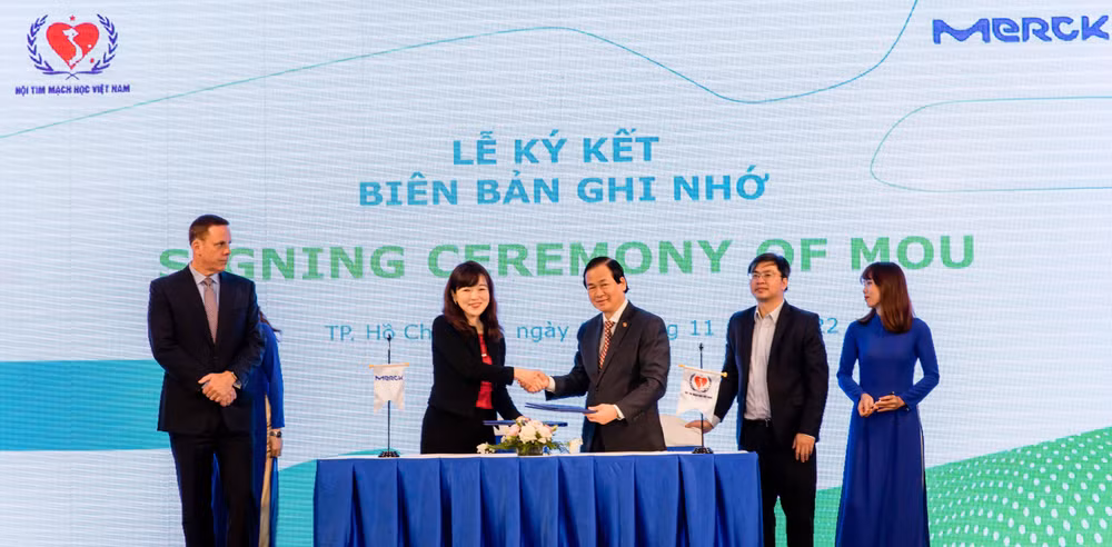 Công ty TNHH Merck Healthcare Việt Nam (Merck Healthcare Việt Nam) và Hội Tim mạch học Việt Nam đã ký kết Biên bản ghi nhớ thoả thuận hợp tác.