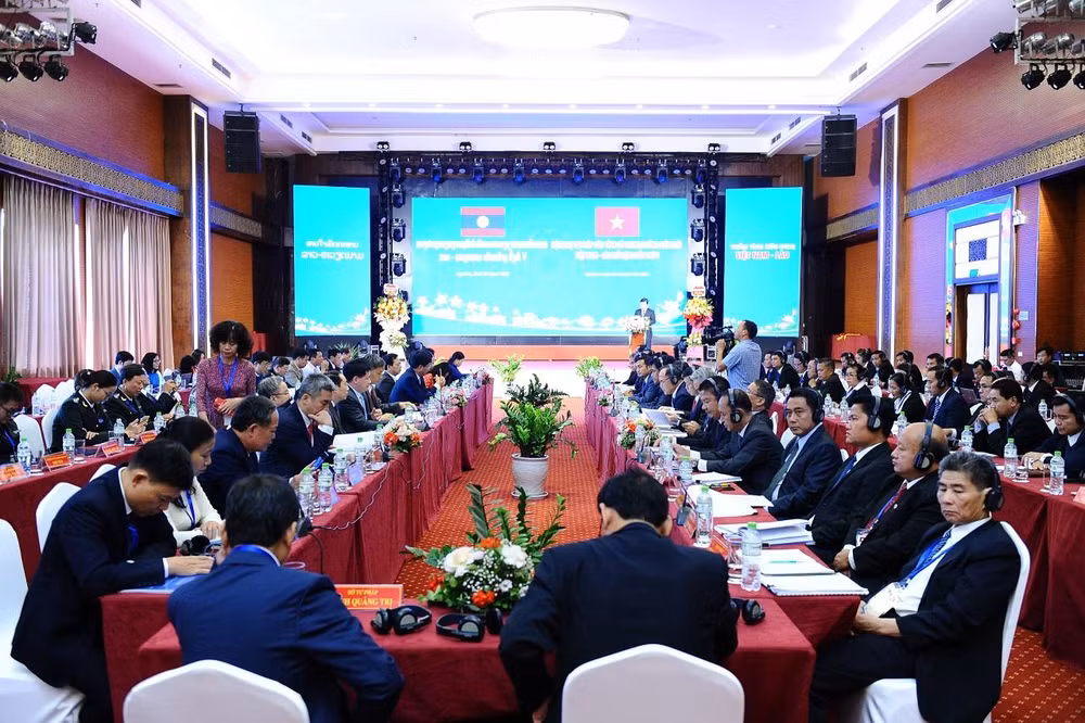 Toàn cảnh Hội nghị Tư pháp các tỉnh có chung đường biên giới Việt Nam-Lào mở rộng lần thứ V. Toàn cảnh Hội nghị Tư pháp các tỉnh có chung đường biên giới Việt Nam-Lào mở rộng lần thứ V.