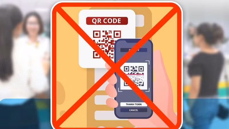 Cảnh giác lừa đảo quét nhầm mã QR khi thanh toán viện phí