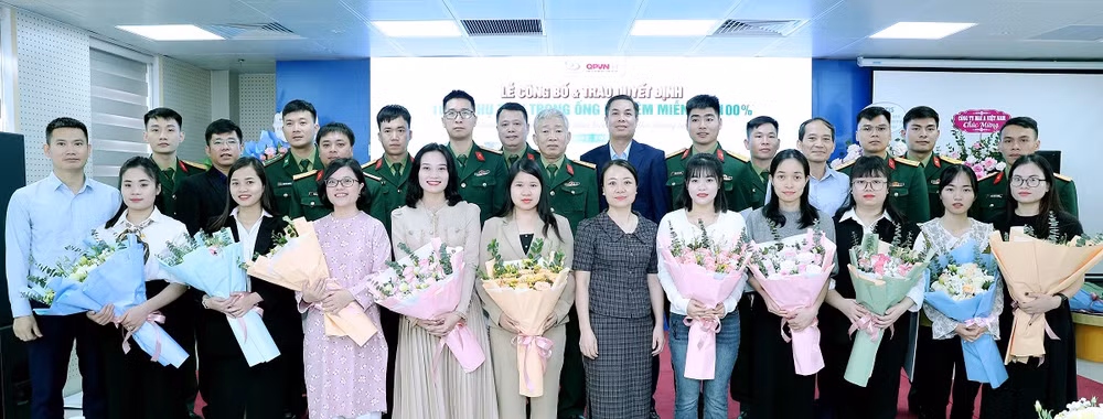 10 gia đình quân nhân được hỗ trợ 100% làm IVF miễn phí năm 2023. 10 gia đình quân nhân được hỗ trợ 100% làm IVF miễn phí năm 2023.