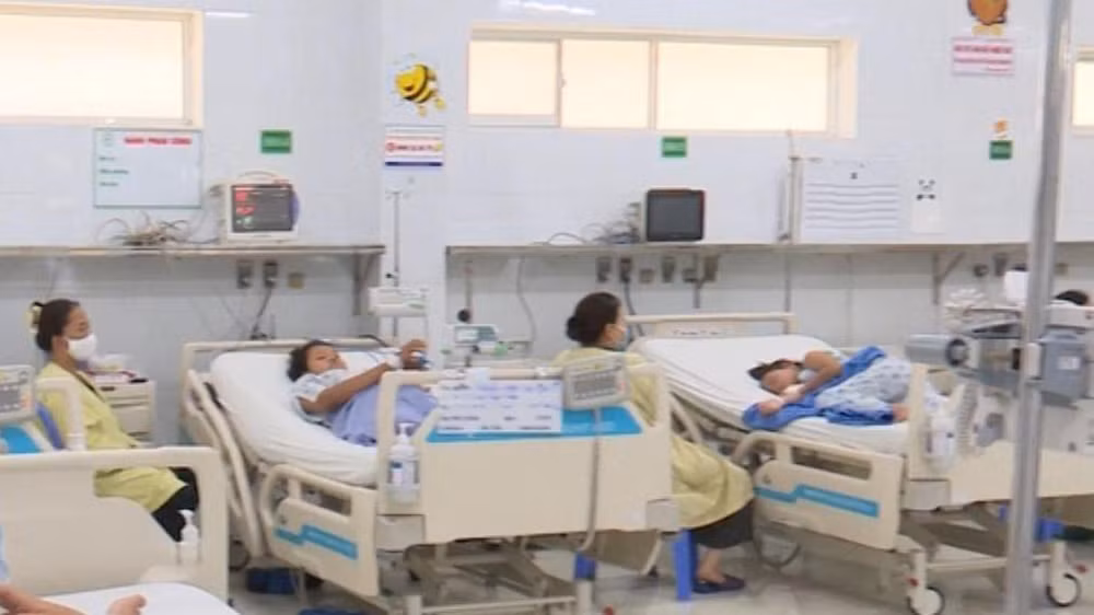 Khu vực điều trị bệnh nhân mắc sốt xuất huyết tại Bệnh viện Nhi đồng Đồng Nai.