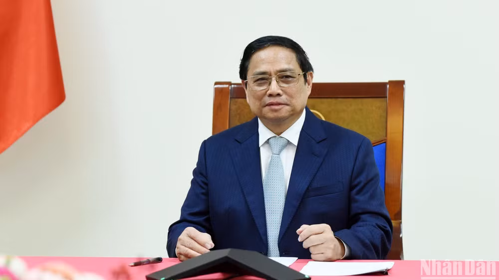 Thủ tướng Phạm Minh Chính điện đàm với Thủ tướng Pháp Elisabeth Borne.