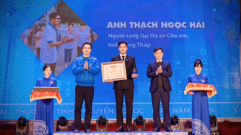Thạch Ngọc Hải - Người sáng lập "Dự án Cho em", nhận giải thưởng Tình nguyện quốc gia năm 2024. (Ảnh: NVCC)
