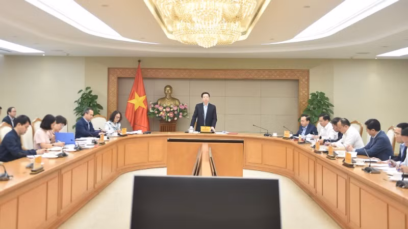 Phó Thủ tướng Mai Văn Chính cho biết cuộc họp nhằm thông tin về Tổ chỉ đạo, thành phần, chức năng, nhiệm vụ của Tổ chỉ đạo, đồng thời lắng nghe các đảng bộ báo cáo về công tác chuẩn bị đại hội, tập trung tháo gỡ khó khăn, vướng mắc nếu có. (Ảnh: VGP/Giang Thanh)